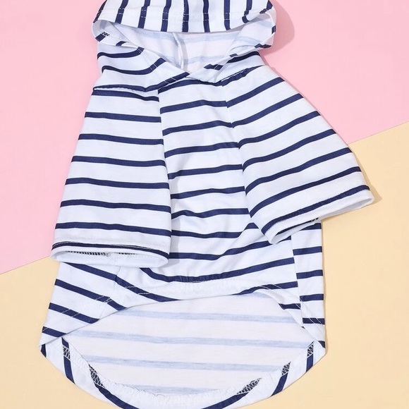 New Stripe Nautical Dog Pet Hoodie Size Medium - Picture 3 of 6